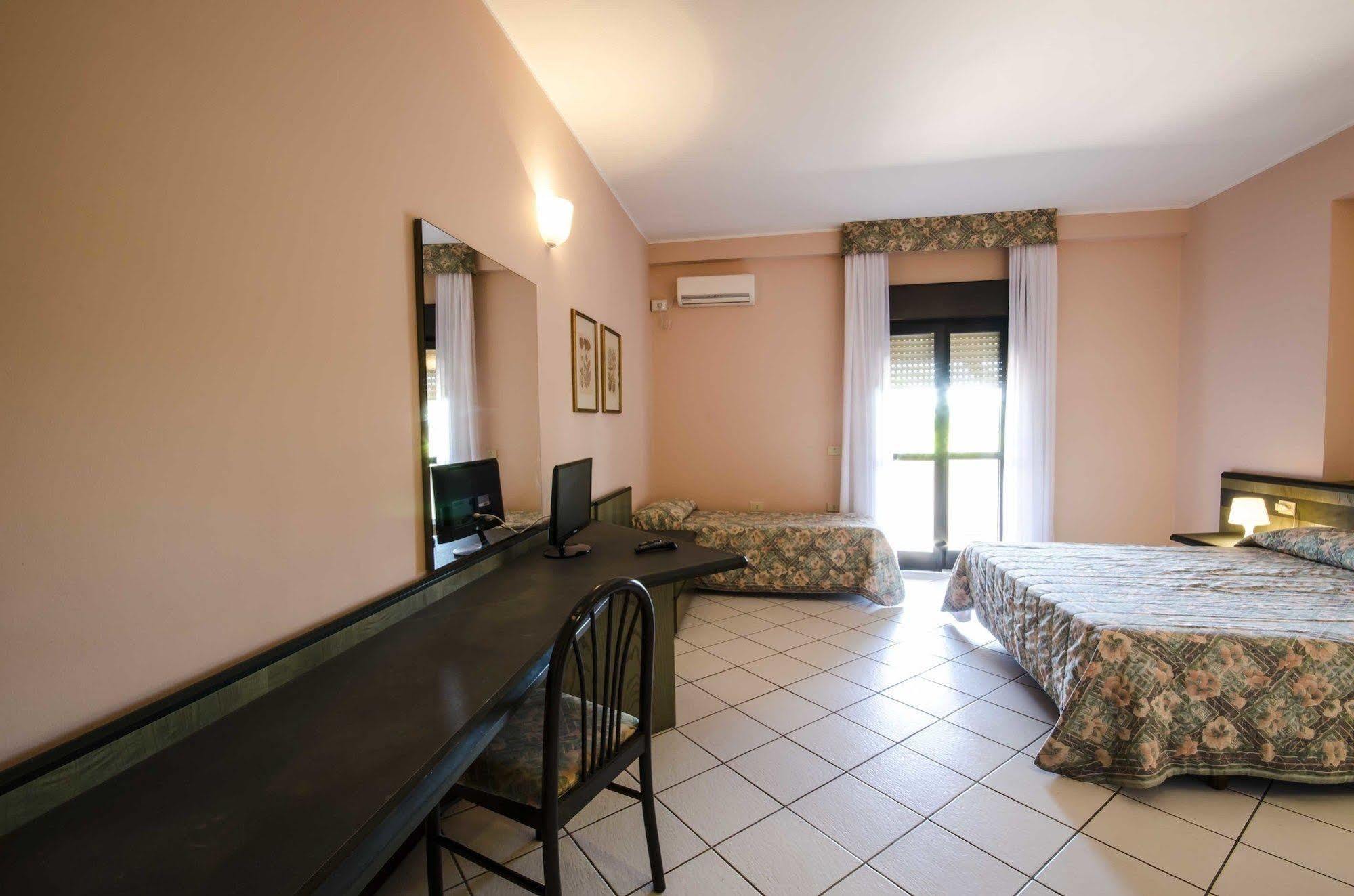 Torre Del Sole 3* Tarquinia
